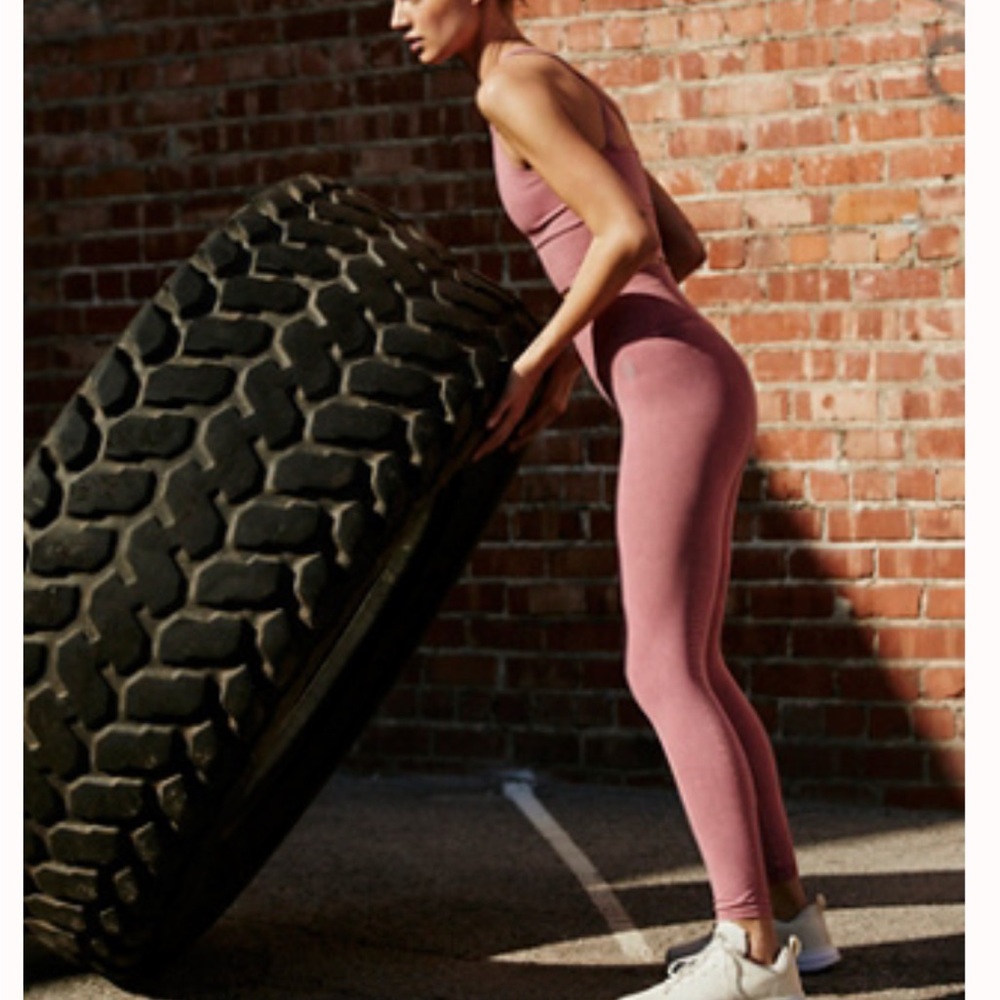 Free People Pink Good Karma Set. Seamless Sports Bra and Leggings. XS/S